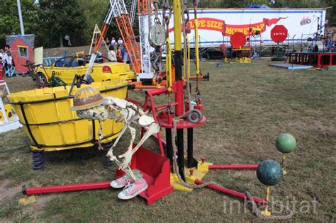 Life-Size Version of Mousetrap Board Game is a 25-Ton Rube Goldberg Machine! (PHOTOS ...