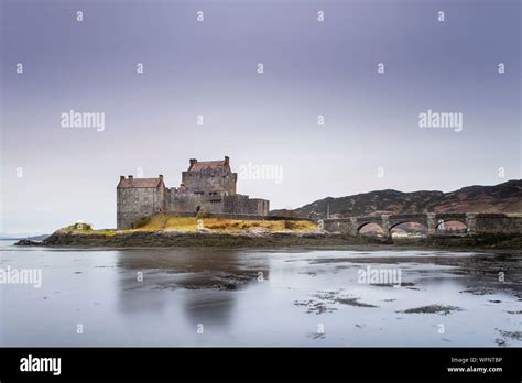 Eilean donan castle winter hi-res stock photography and images - Alamy