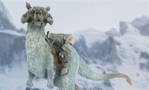 Tauntaun Deluxe | Star wars tauntaun, Tauntaun, Star wars design