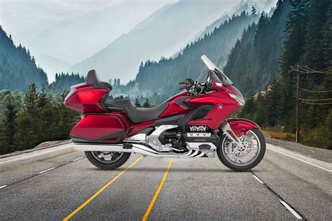 Honda Gold Wing Price, Mileage, Images, Colours, Specs, Reviews