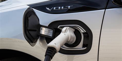 2019 Chevrolet Volt Offers Speedier Charging, Other Enhancements | News ...