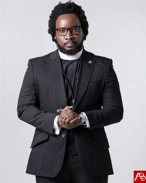 Sonnie Badu Biography And About All His Songs, Age, Church, Wife, Net ...