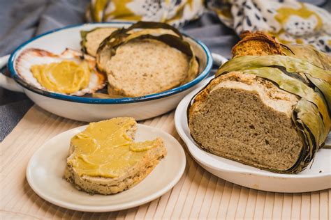 Wattleseed damper with golden syrup butter | Recipe in 2022 | Damper ...