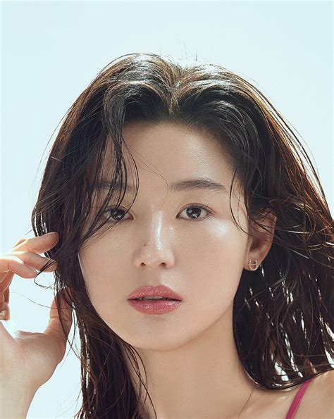 Jun Ji Hyun (전지현) - MyDramaList