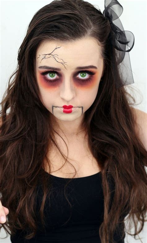 Halloween Make up Ideen - Das Gesicht für Halloween völlig verändern