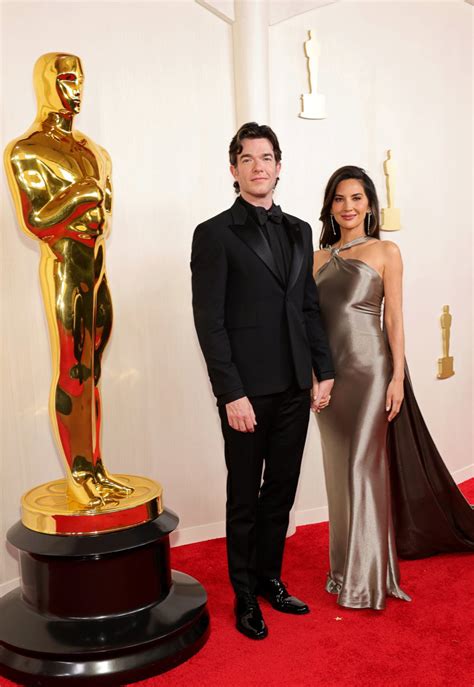 John Mulaney and Olivia Munn Hold Hands on 2024 Oscars Red Carpet