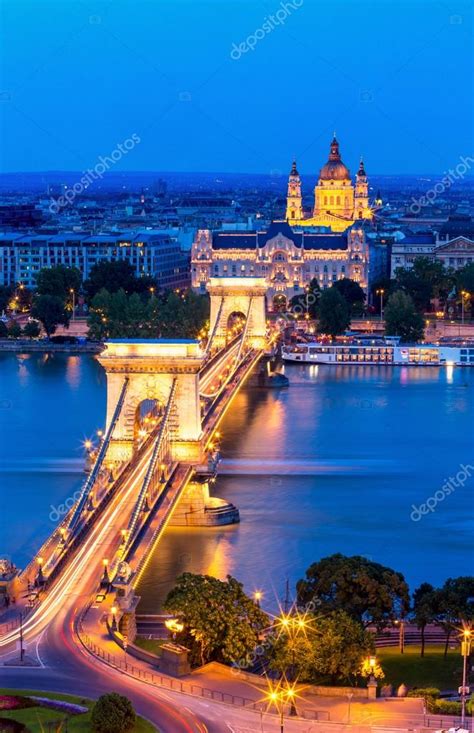 Night panorama of Budapest city — Stock Photo © kanuman #114344634