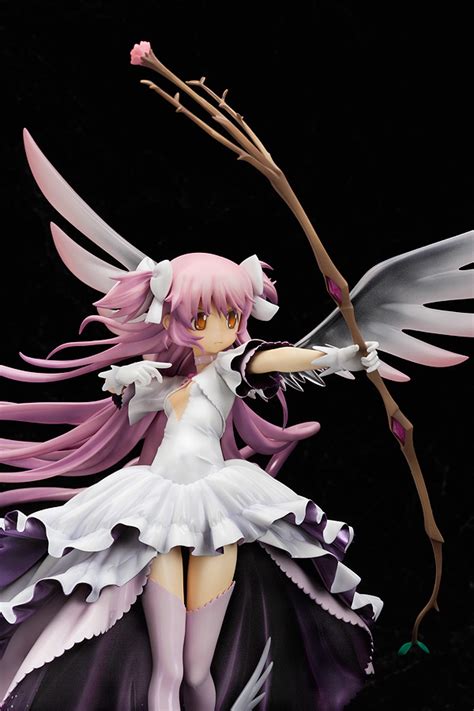 Puella Magi Madoka Magica ULTIMATE MADOKA 1/8 PVC Figure | UK Anime Figures & Toys