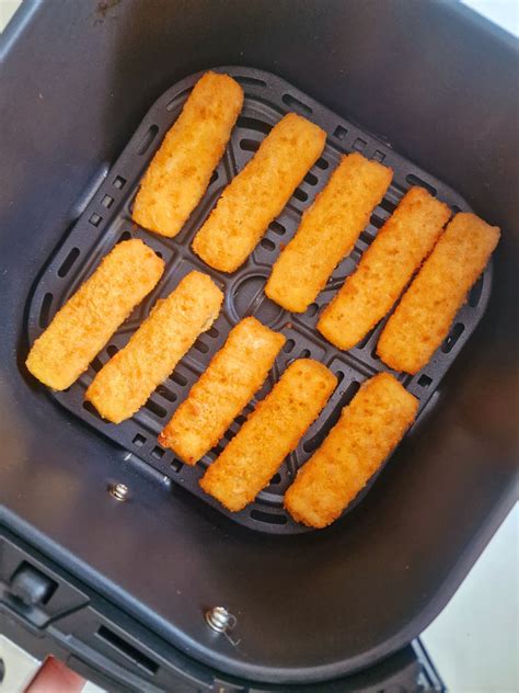 Frozen Fish Fingers In An Air Fryer - Liana's Kitchen