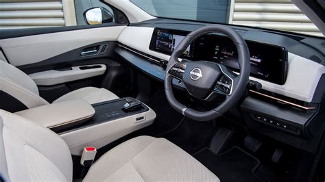 Nissan Ariya Interior Layout & Technology | Top Gear