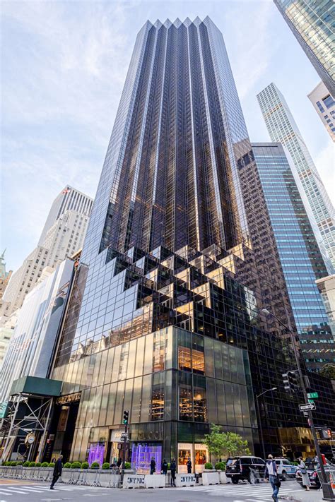 Trump Tower - 725 5th Avenue, New York, NY Commercial Space for Rent | VTS