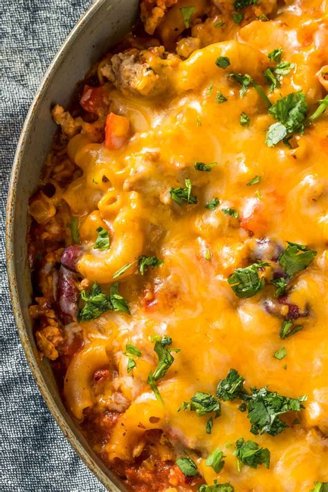 Easy One-Pot Chili Mac And Cheese • The Wicked Noodle