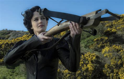 Review: 'Miss Peregrine's Home for Peculiar Children,' directed by Tim ...