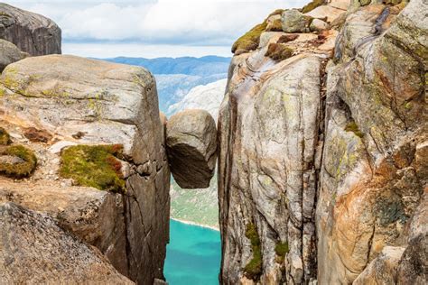 Hiking Kjeragbolten in Lysefjord, Norway