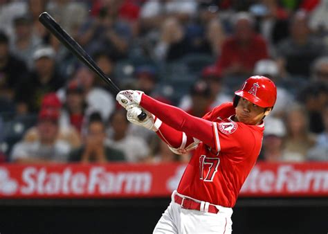 Angels Ohtani Makes History in Last 2 Games Pitching, Batting