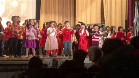 Healy elementary school 2019, 29th Chinese year celebration, 歡樂年年 - YouTube