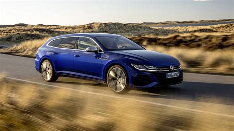 Volkswagen Arteon R Shooting Brake Review 2024 | Top Gear