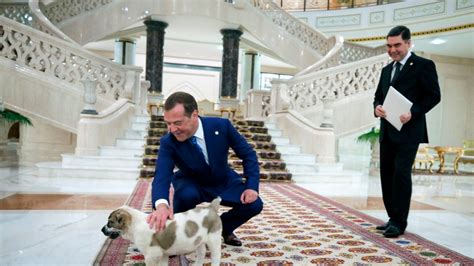 Turkmenistan Leader Unveils Huge Gilded Statue of Nation’s Favorite Dog