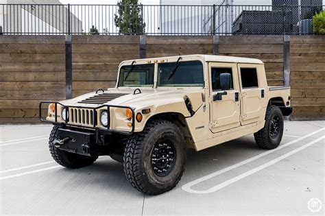 SOLD -1994 Hard Top Hummer H1 - Predator Inc: Hummer Accessories ...