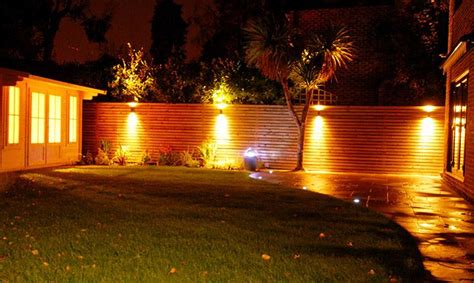 Modern Backyard Fence Lighting Ideas - pic-bugger