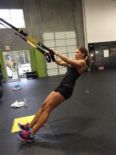 The Basics Of TRX Stretches - Figure 8