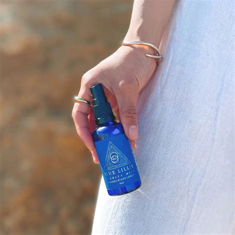 Blue Lily Clarity Mist – Yogi Spirit