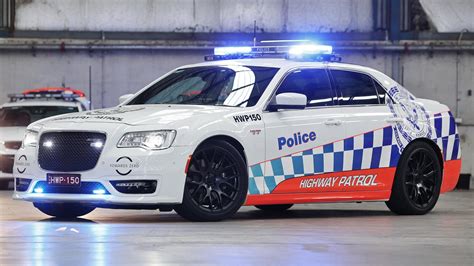 NSW police unveil hi-tech BMW and Chrysler highway patrol cars | The ...