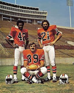 Today in Pro Football History: 1974: Warfield, Csonka, and Kiick Sign with the WFL