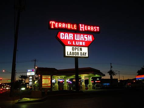 BEWARE of Terrible Herbst Gas Station at 4895 Spring Mountain Rd Las Vegas, NV by Robert (Vegas ...