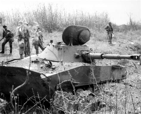 File:Destroyed PT76 tank at Ben Het.jpg - Wikimedia Commons