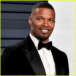 Jamie Foxx Reteams With Netflix To Star as Vampire Hunter in ‘Day Shift ...