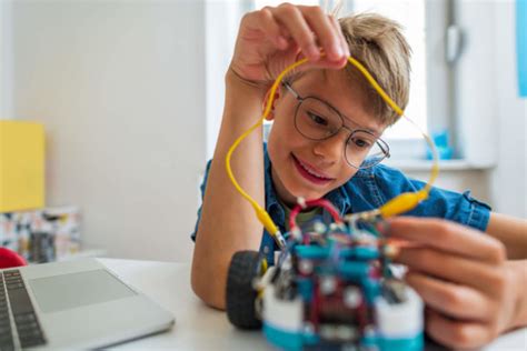 Robotics for Kids | The Ultimate Guide - CodaKid