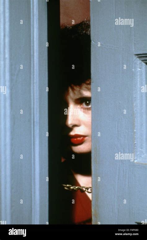 Isabella rossellini blue velvet hi-res stock photography and images - Alamy