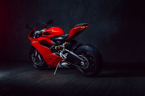 Ducati 899 :: Behance