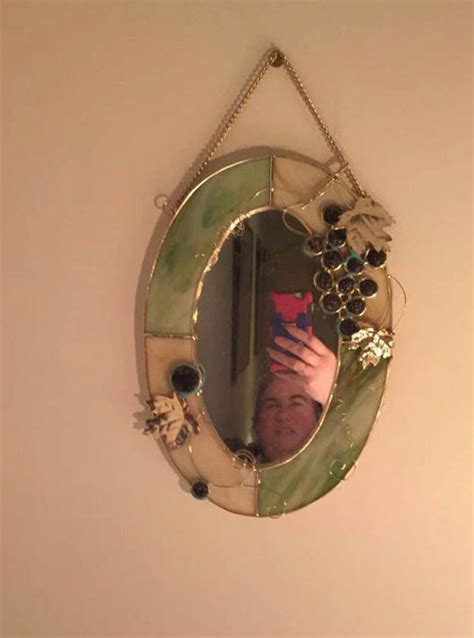 People Selling Mirrors Online Make For Some Creative Photos (17 Pics)