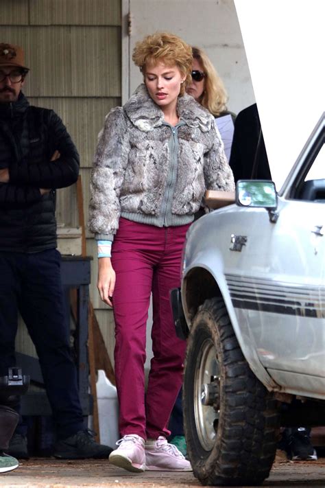 Margot Robbie: On the set of I Tonya -14 | GotCeleb