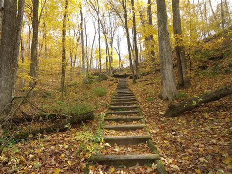 Wisconsin Hiking Trails - Digital Map and List of Popular Hikes