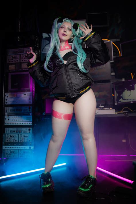 Rebecca Cyberpunk: Edgerunners cosplay -1- by fraurin on DeviantArt