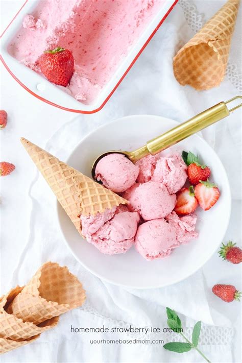 Fresh Strawberry Ice Cream