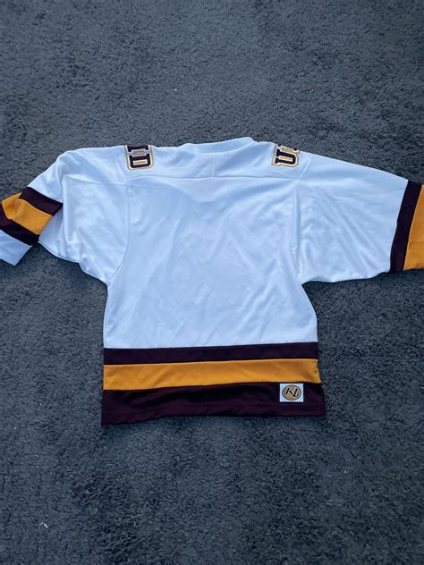 Youth Large University of Minnesota Duluth Bulldogs Hockey Jersey ...