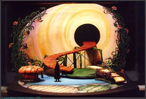 Hunter Dean (hunterdeanr8c) | Set design theatre, Stage set design ...