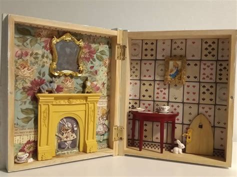 Alice in Wonderland Book Nook/ Miniature Scene - Etsy