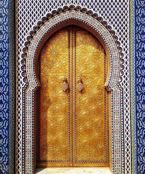 Archpng on Twitter: "Moroccan doors 🔥 https://t.co/xDWkSN0k8Y…