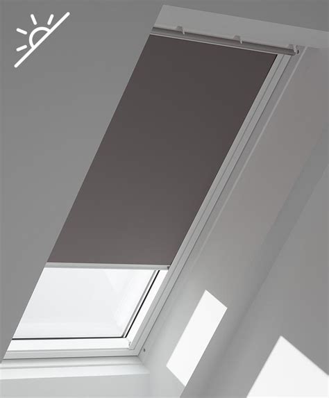 VELUX blackout blinds DKL - Blocks out all incoming light