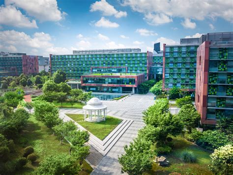 Xi’an Jiaotong - Liverpool University | THE Campus Learn, Share, Connect