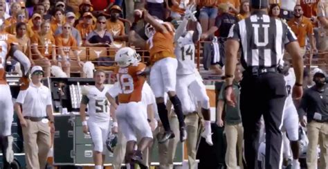 Behind the scenes highlights from Texas' win over Baylor