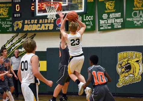 Blue Ridge Middle School boys basketball team outplayed by Fairview | Plateau Daily News