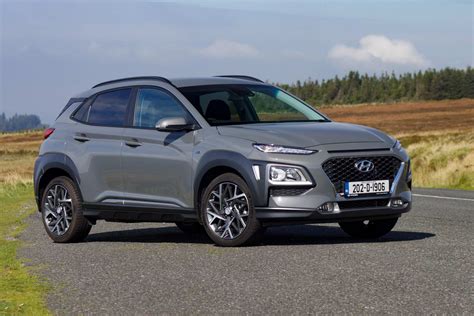 Hyundai Kona Hybrid (2020) | Reviews | Complete Car