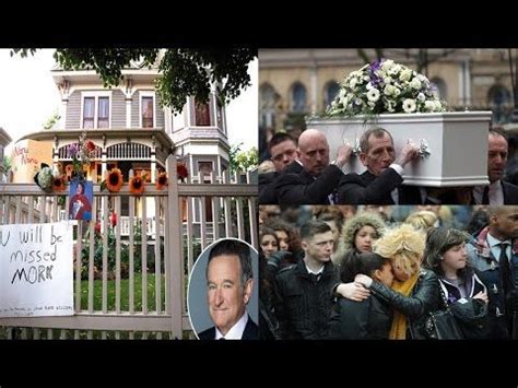 Robin Williams Family And Friends Arrive For Private Memorial | Robin williams family, Robin ...