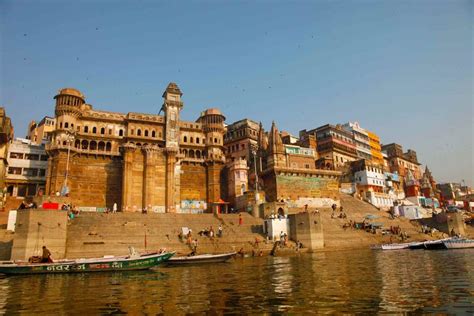 Kashi Vishwanath and other Famous Temples In Varanasi - EBNW Story